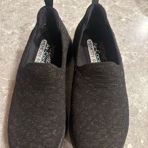 Skechers Black Slip-On Knit Casual Sneakers
